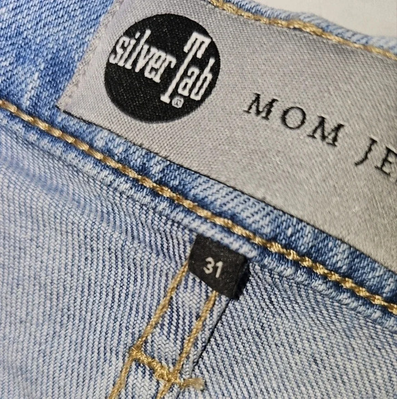 Vintage Levi's SilverTab High Waist Mom Jeans - Picture 6 of 9